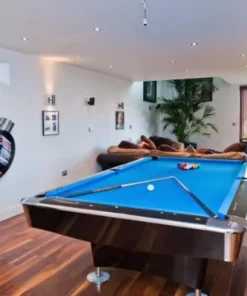 Buffalo Pro II 9′ Pool Table In Black Gloss With Ball Return System